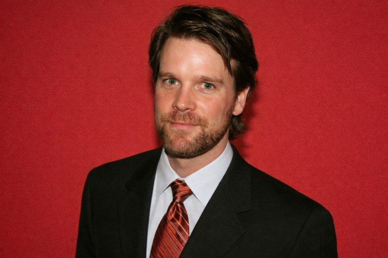 Roman Krause Biography: Life, Family, and the Private Journey of Peter Krause’s Son